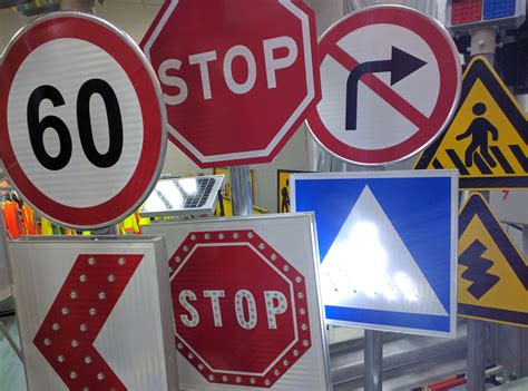 High Reflective Road Traffic Signs For The Traffic Managent And Traffic
