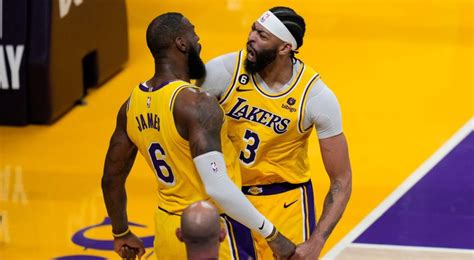 Lakers Lebron James Decimate Grizzlies In Game 6 Advance To Second Round