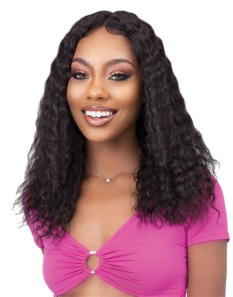 Luscious Wet N Wavy Lace Sfrench Wig