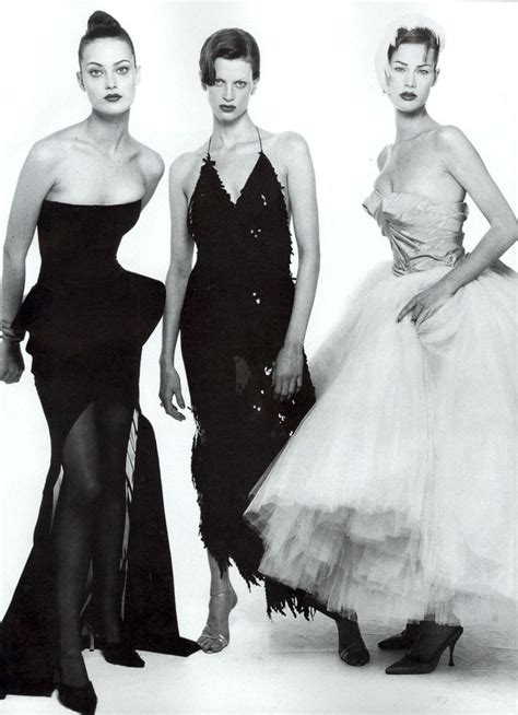 Vogue Us Jan 1995 Shalom Harlow Kristen Mcmenamy And Meghan Douglas By