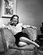 30 Vintage Portrait Photos of Betty Garrett in the 1940s and ’50s ...