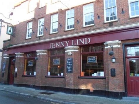 Jenny Lind Hastings •