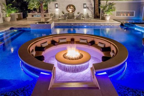 Build a cross fire structure to keep things simple. 50 Comforting Fire Pit Sitting Idea For A Perfect Evening