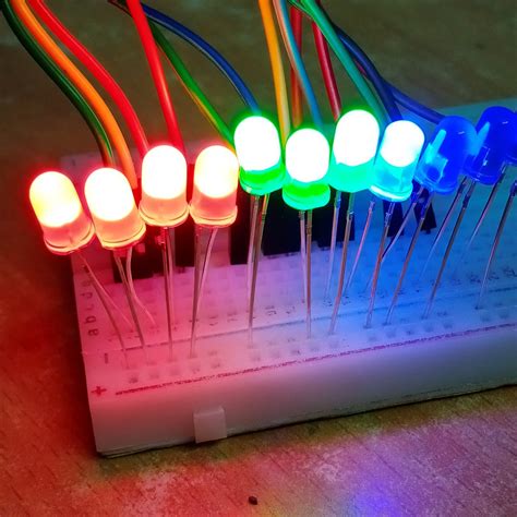 Rgb Led Chaser Using Arduino Uno Details