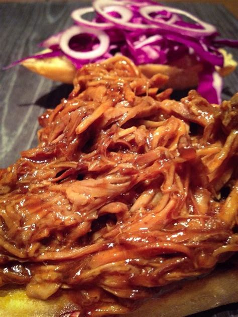 Il m'était arrivé de m'extasier dans un restaurant sur la magnifique texture d'une poitrine de porc (comme ici). Pin on Porc