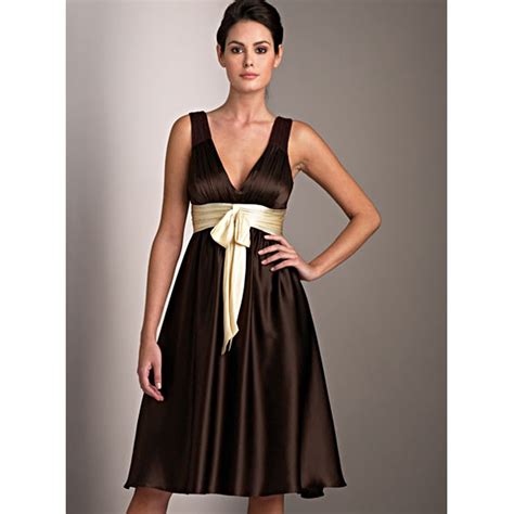 Simple Brown Dresses Designs To Birthday Party Wedding Dresses