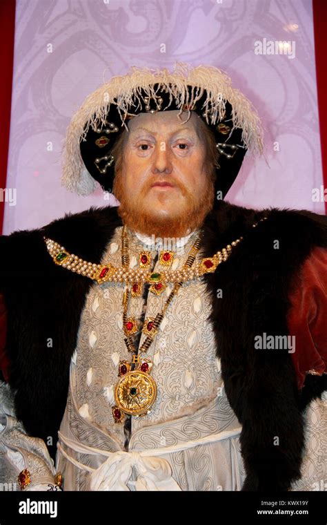 King Henry Viii Statue Stock Photos And King Henry Viii Statue Stock