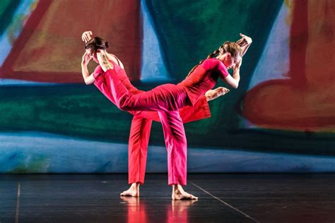 Trisha Brown Dance Company Proscenium Works Tour Nyc Arts