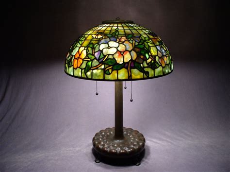 Small Tiffany Lamp Shades In 2020 Tiffany Lamp Shade Stained Glass