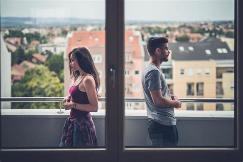 Heres Why People Stay In Unhappy Relationships