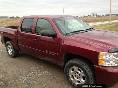 2008 Chevrolet Silverado 1500 Lt Crew Cab Pickup 4 Door 5 3l