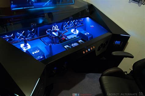 Redditor Builds Amazing 4k Gaming Pc Inside His Desk