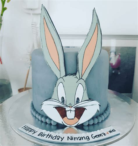 Bugs Bunny Birthday Cake Ideas Images Pictures