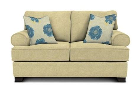 Broyhill Furniture Serenity 63 Wide Loveseat With 2 Pillows 4240 1