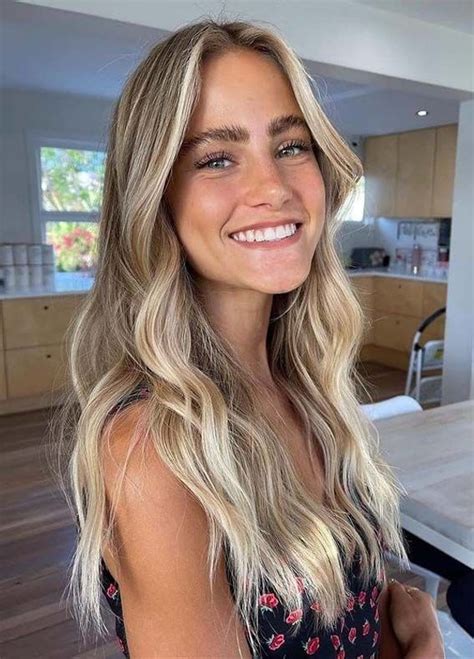 Gorgeous Beach Blonde Hairstyles For Long Hair In 2021 Summer Blonde