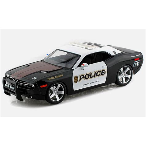 2006 Dodge Challenger Concept Police Black Maisto 31365 118 Scale