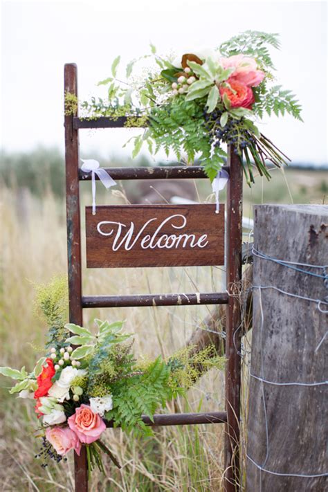 Merry Brides — How To Decorate Your Rustic Wedding With Seemly