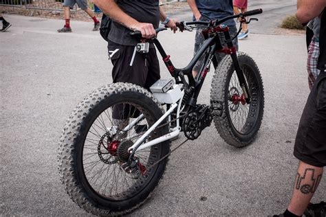 11 Downhill E Bikes That Will Give You Nightmares Mountain Bikes