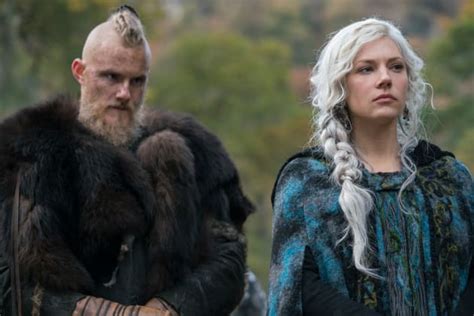 Bjorn ironside finds himself in a new territory and must convince the local commander he is a trader and not a raider. Vikings Season 5 Episode 13 Review: A New God - TV Fanatic