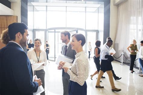 Five tips to engage employers. Tips for Attending a Startup Job Fair