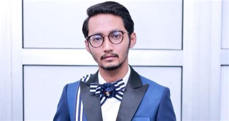 Penyanyi asal malaysia sufian suhaimi saat berkunjung ke kantor redaksi suara.com guna mempromosikan single terbarunya yang berjudul 'di matamu', jakarta, kamis (27/9). Ramai Wanita Tawar Diri Ingin Jadi Kekasih Saya - Sufian ...