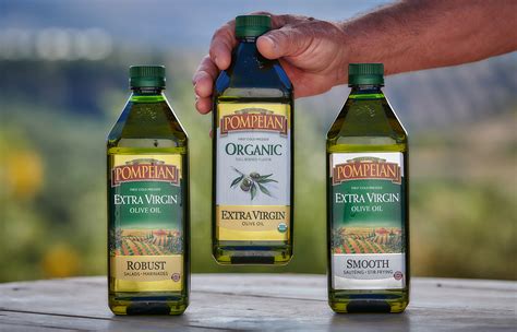 Robust Extra Virgin Olive Oil Pompeian