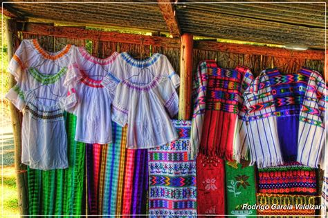 Imágenes de la vestimenta típica de guatemala GINOBOGANI