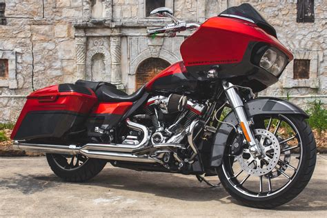 Pre Owned 2018 Harley Davidson Fltrxse Cvo Road Glide Custom
