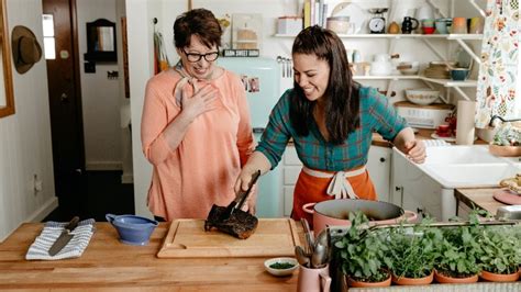 The Best Cooking Shows Currently On The Air