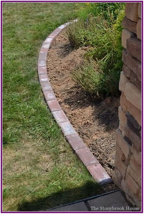 Garden edging can be easily installed and there are many ways of how to do it, depending on the materials used. 27 ideas to brighten your garden with bricks 00009 | Brick ...