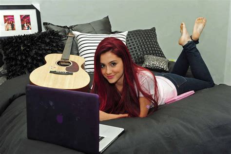 So Are The Feet Of Ariana Grande Feet File Feet Porn Pics Foot