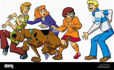 Shaggy Scooby Doo Velma Daphne And Fred Novedades Scooby Doo 2002 Foto