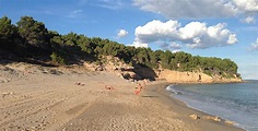 Playa del Torn, uno de los arenales naturistas más famosos de Europa ...