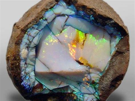 33 Best Images About Cool Rocks On Pinterest Emerald City Gemstones