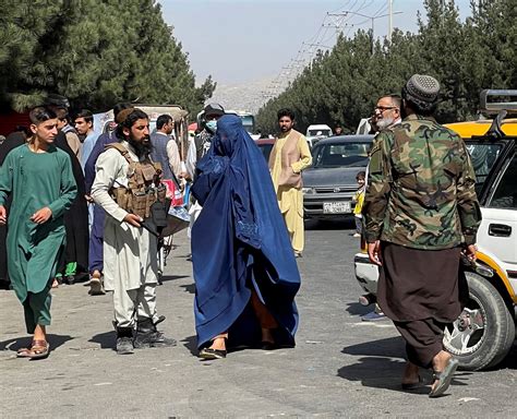 Afghan Taliban Bans Street Begging In Kabul — Daily Nigerian