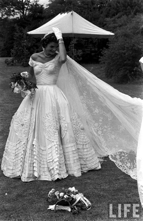 the wedding of john f kennedy and jacqueline bouvier september 12 1953 jackie kennedy