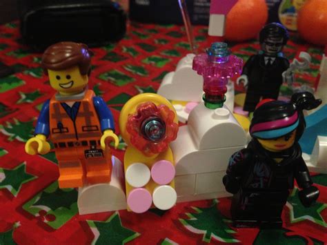 Emmet And Wyldstyle Lego Movie Character Minifigs D Dj Damien Flickr