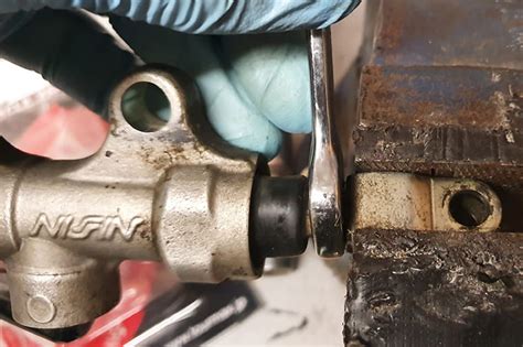 How To Rebuild A Motorcycle Brake Master Cylinder