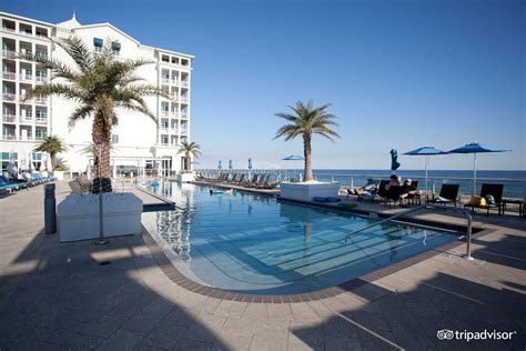 Margaritaville Beach Hotel Updated 2022 Prices And Reviews Pensacola Beach Fl