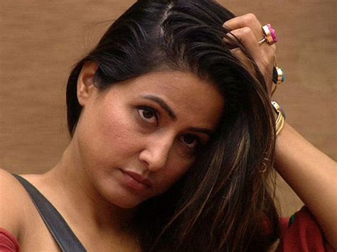 Hina Khan Trolled Yet Again This Time For Her Mother’s Day Tweet Read To Know Why Filmibeat