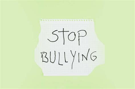 bullying pengertian penyebab dan cara mengatasinya bobo
