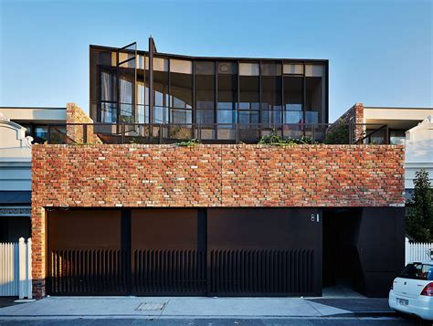 Warehouse Styled Brick House In Melbourne By Jolson