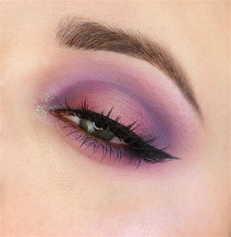 100daysofmakeup Purple Halo Eye Shadow Makeup Winged Liner Simple