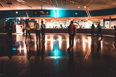 6 Creative Ideas For Growing Your Roller Skating Rink Business