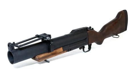 The Thumper History Of The M79 40mm Grenade Launcher The Armory Life