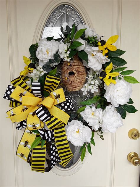 Bumblebee Wreath, Summer Wreath, Front Door Wreath, Bumblebee Grapevine, Beehive Decor, Spring ...