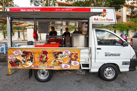 Foodtruck di tapak urban street dining kuala lumpur | malaysia #7. Mak Chick Yunai Food Truck @ TTDI | Best Food Network