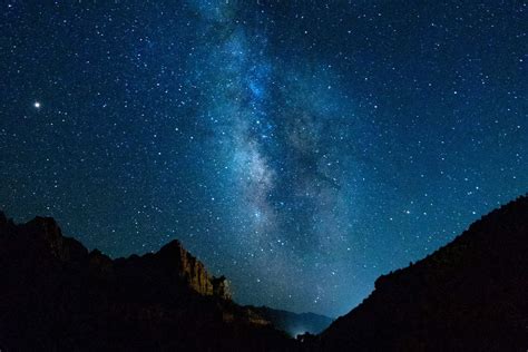 How To Plan A Zion National Park Stargazing Trip ⋆ Space Tourism Guide