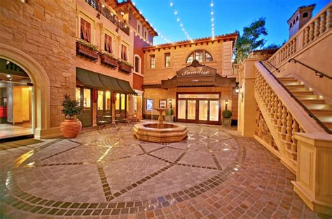 Mediterranean Mansion In Orange County With Awesome
