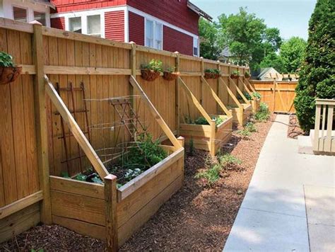Gorgeous 50 Easy And Cheap Privacy Fence Design Ideas Source Link
